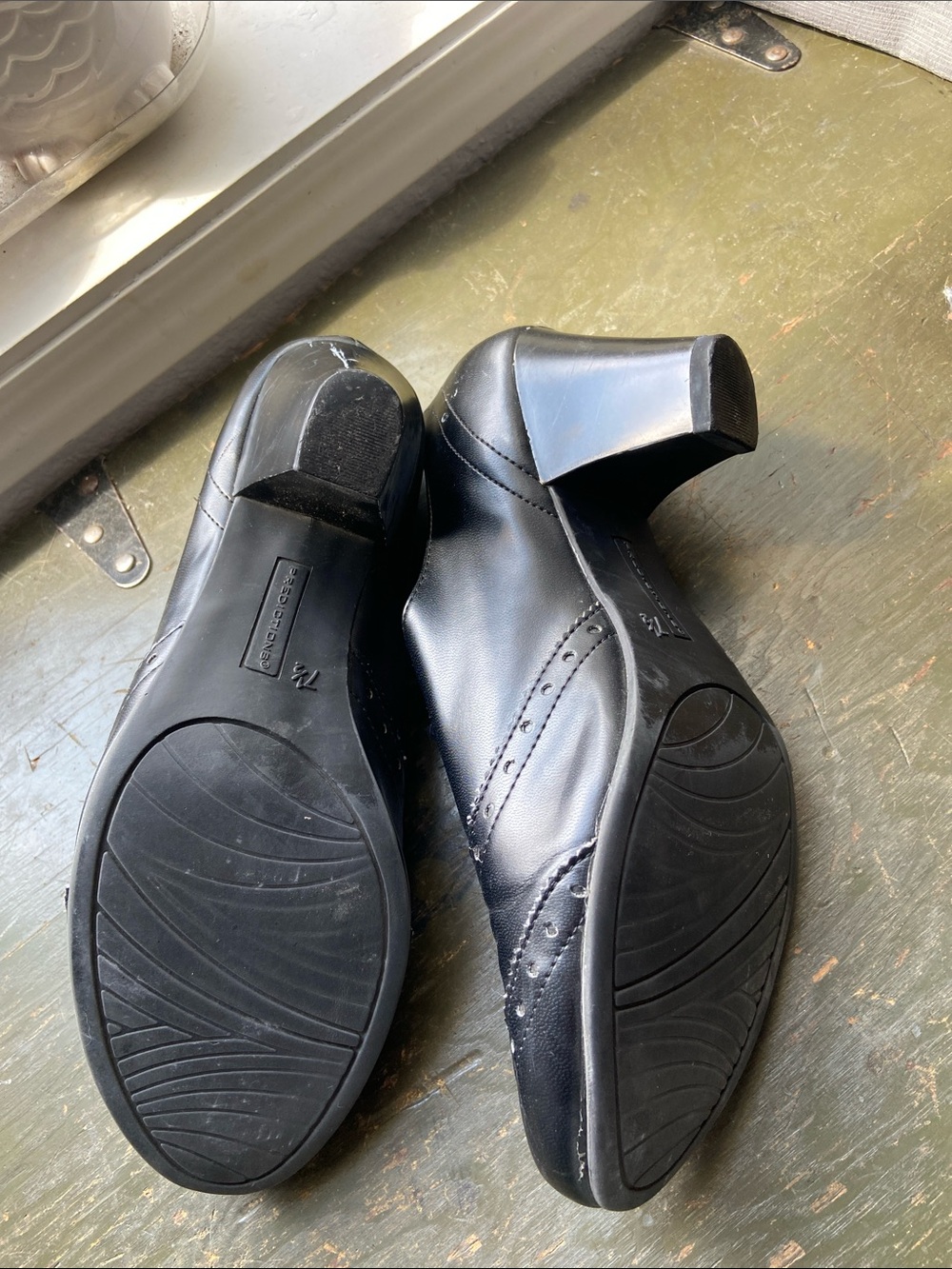 Black Leather Wingtip Lace-Up Heels - Picture 3 of 3